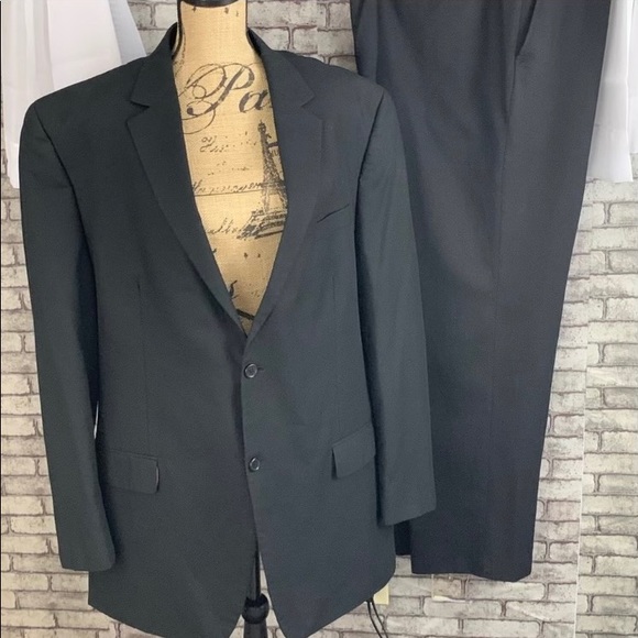 IZOD NEW men’s suit size 48L - Picture 1 of 2